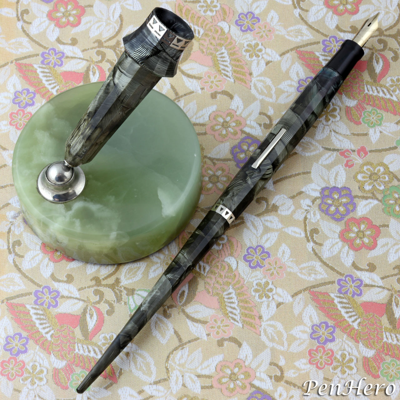 EversharpSilverGreenShellDeskSet_1280_01